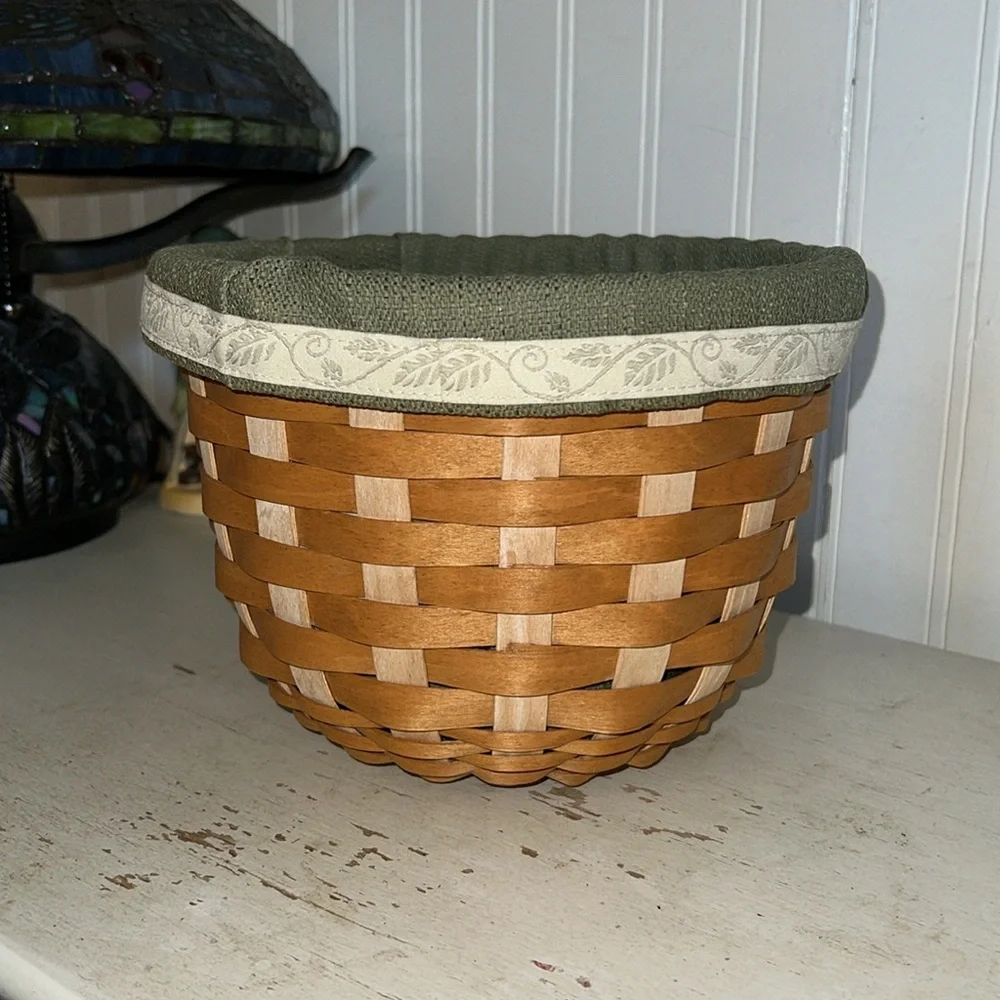 Longaberger good light